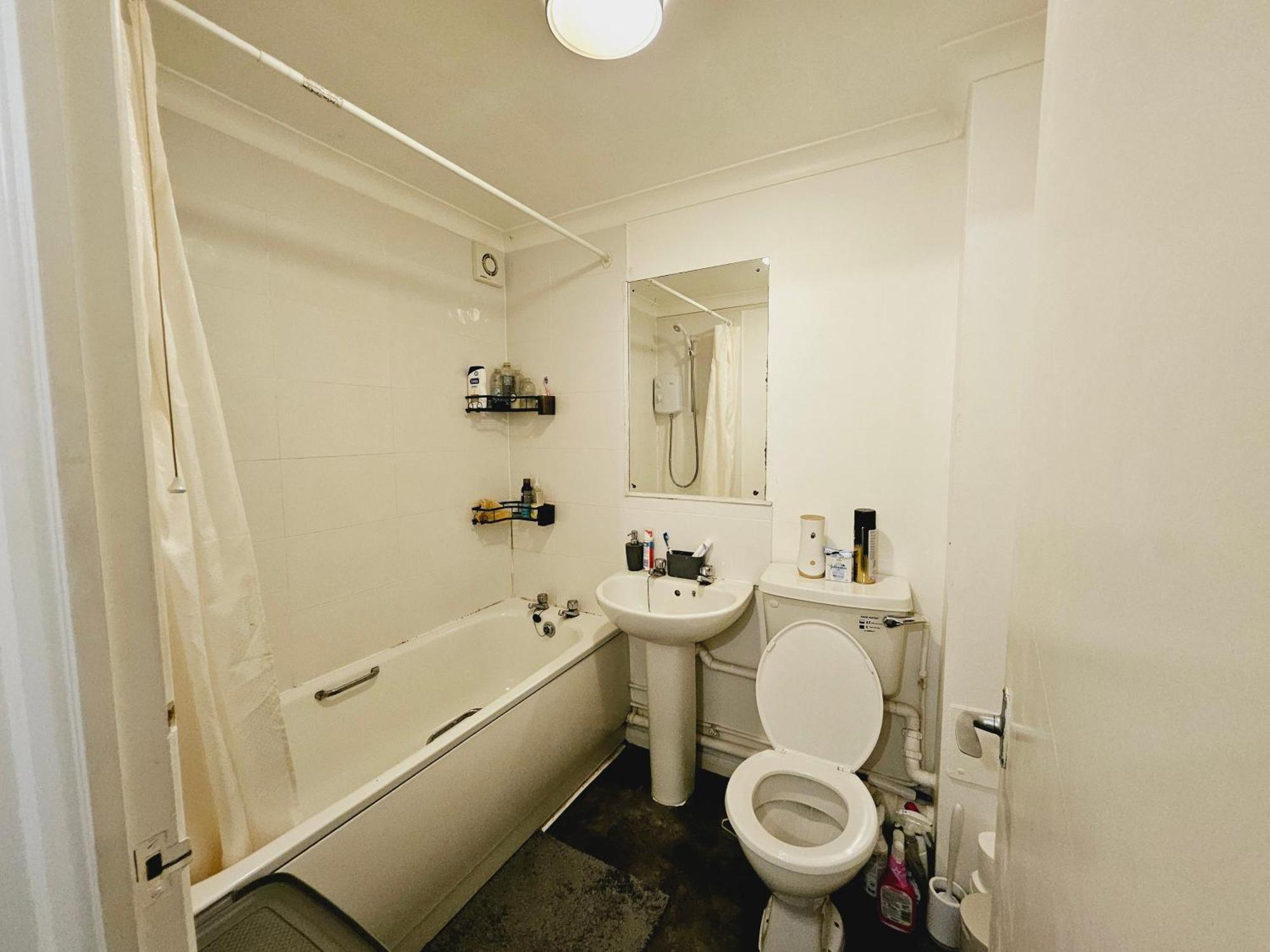 Lovely Fully Furnished One Bed Flat To Let Enfield Buitenkant foto